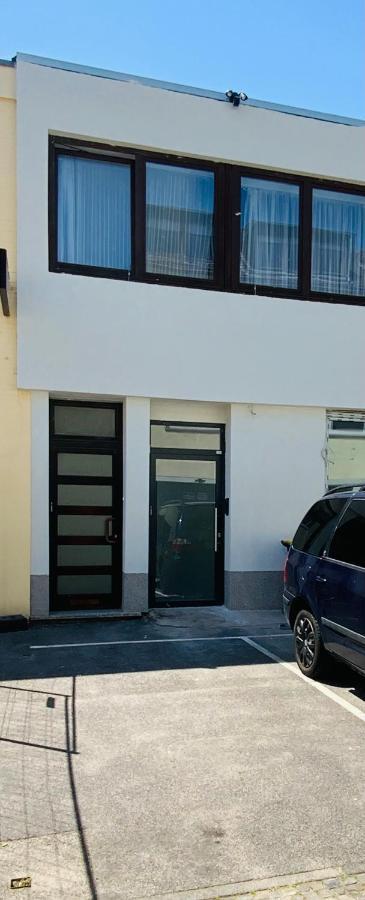 Appartamento Sehr Schoenes Haus Mit Terasse Naehe Duesseldorf Krefeld Esterno foto