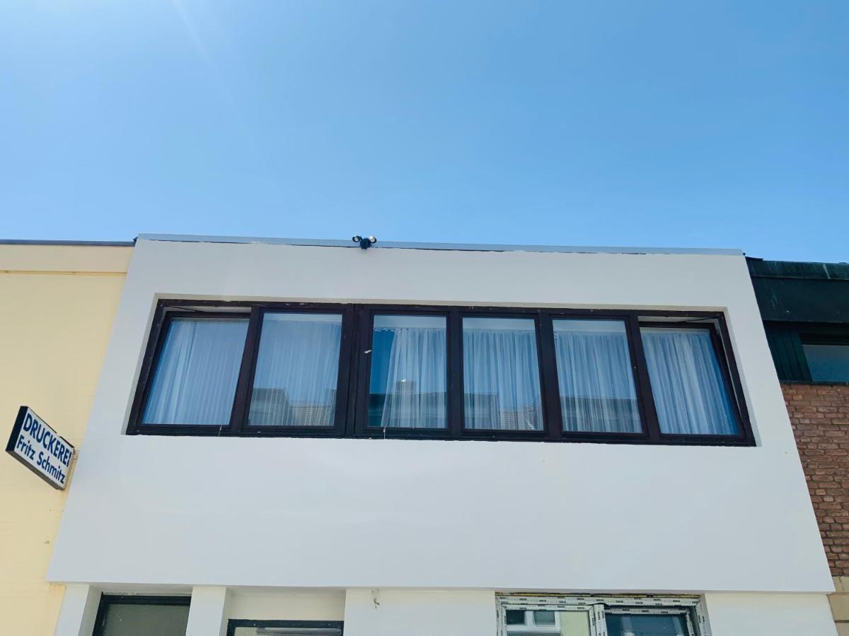 Appartamento Sehr Schoenes Haus Mit Terasse Naehe Duesseldorf Krefeld Esterno foto